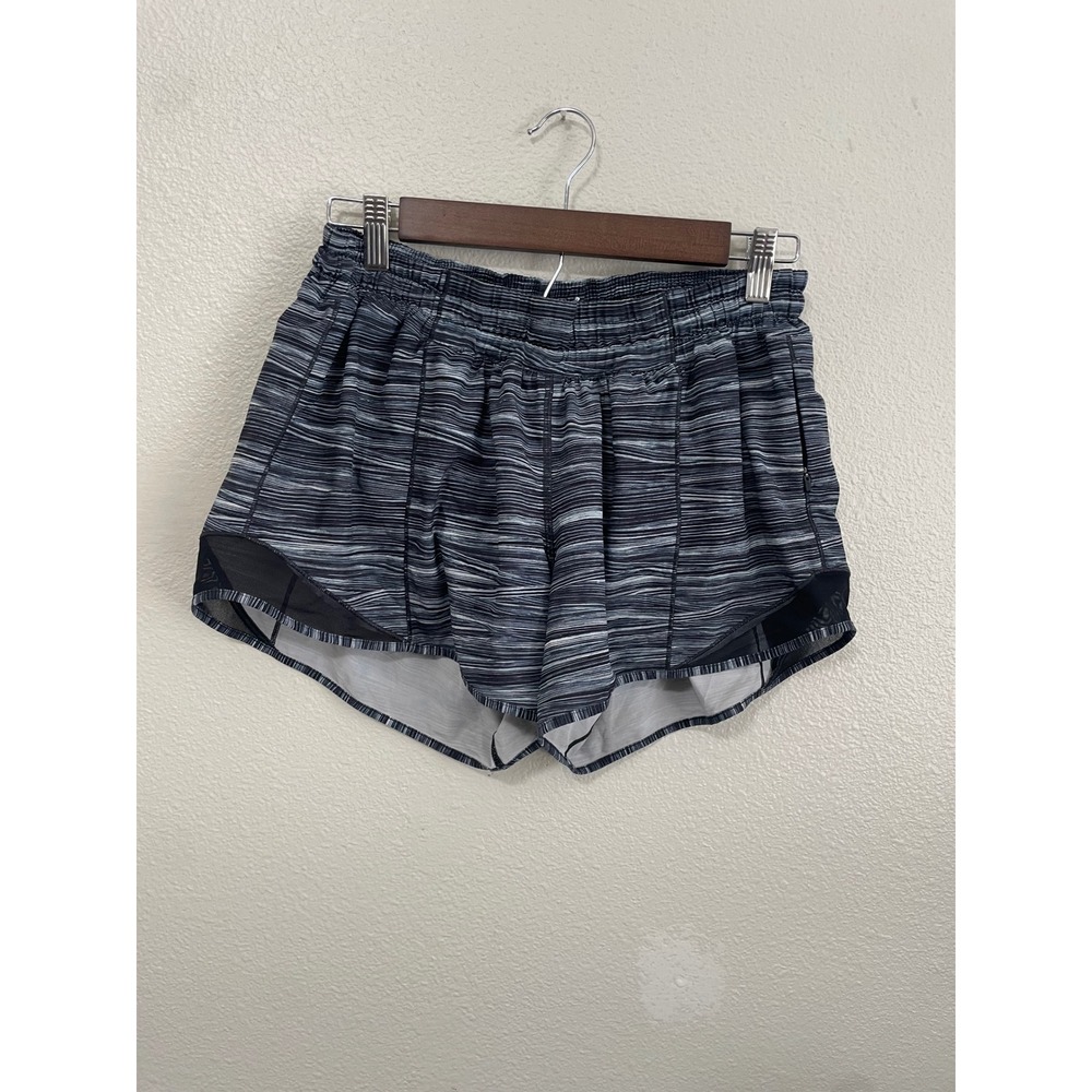 Lululemon Hotty Hot Shorts Women 10 Tall Black White Striped Activewear Short
